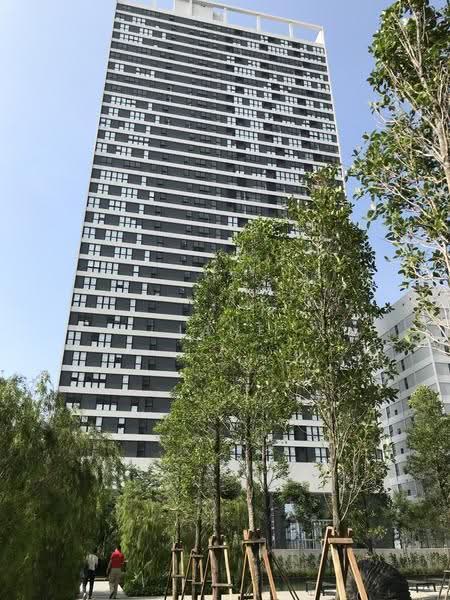 Service Residence for Rent at SqWhere Service Apartments - Jane Wong - Exterior - PropertyGuru.com.my