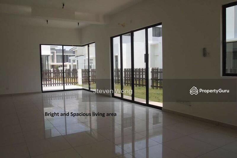 Luzento Setia Ecohill Semenyih double storey semid untuk Untuk Dijual - RM 750,000, Mac 2026 - PropertyGuru.com.my