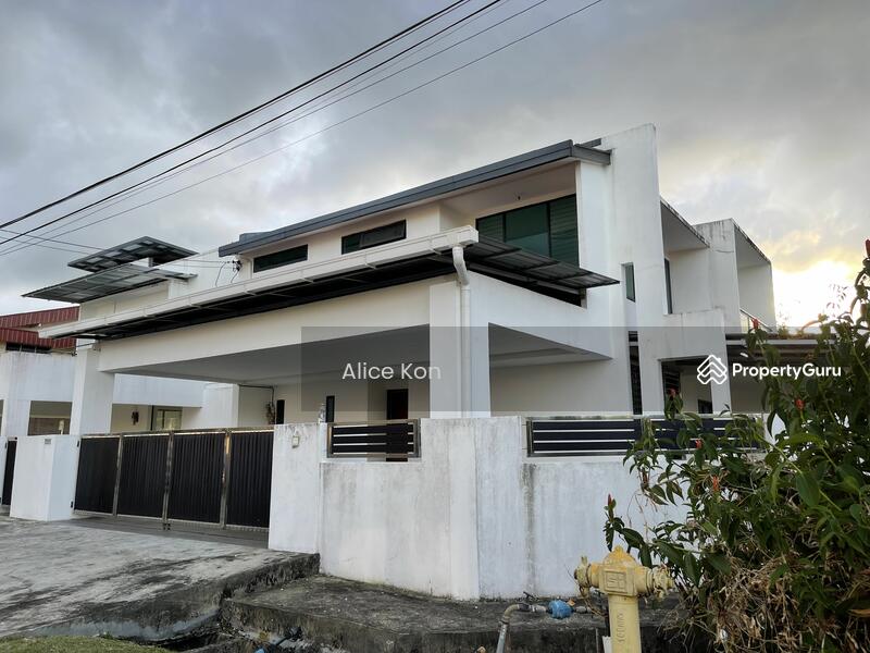 Semi-Detached House for Rent in Kuching (Sarawak) - Alice Kon - PropertyGuru.com.my