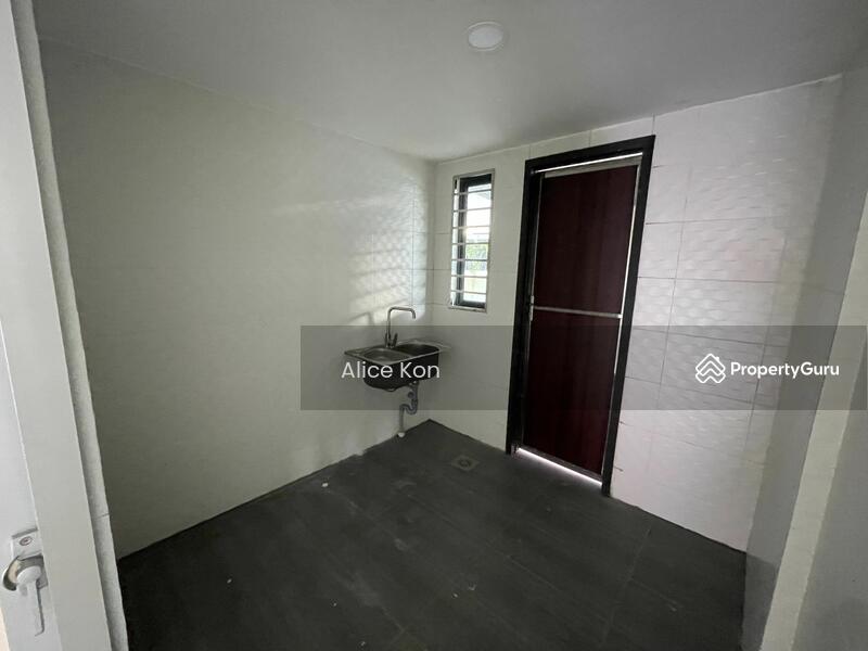 Semi-Detached House for Rent in Kuching (Sarawak) - Alice Kon - PropertyGuru.com.my