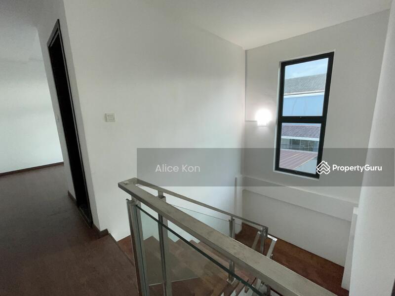 Semi-Detached House for Rent in Kuching (Sarawak) - Alice Kon - PropertyGuru.com.my
