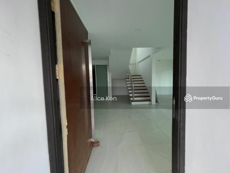 Semi-Detached House for Rent in Kuching (Sarawak) - Alice Kon - PropertyGuru.com.my