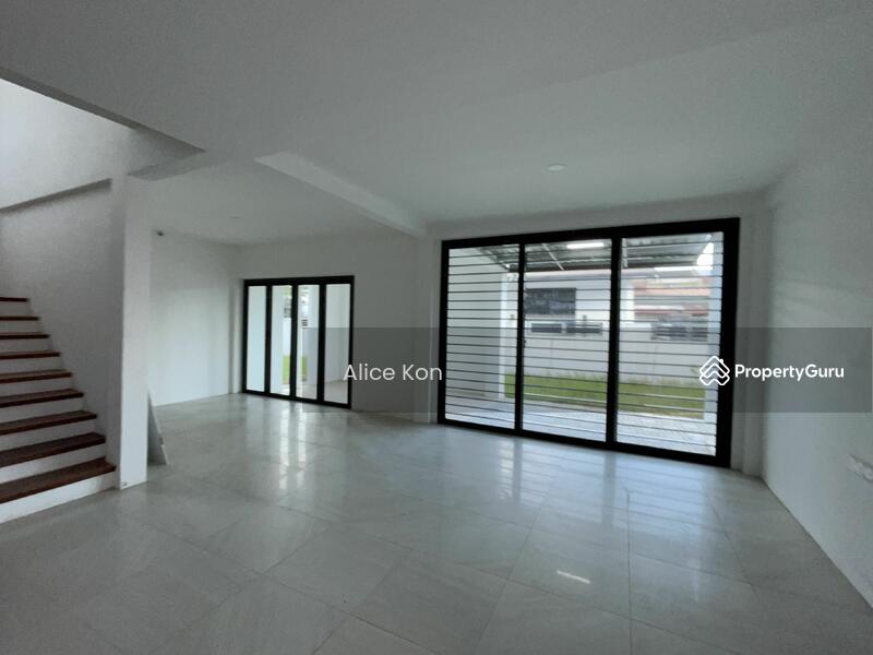Semi-Detached House for Rent in Kuching (Sarawak) - Alice Kon - PropertyGuru.com.my