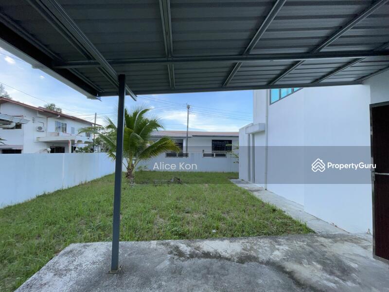 Semi-Detached House for Rent in Kuching (Sarawak) - Alice Kon - PropertyGuru.com.my