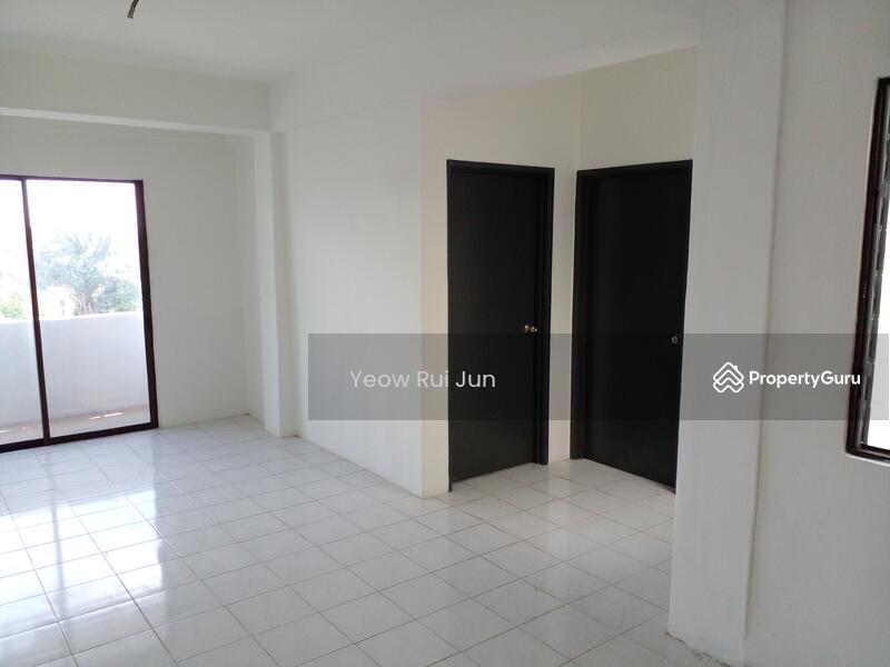 Untuk Disewa - 13 Shophouse Residential Units for Rent