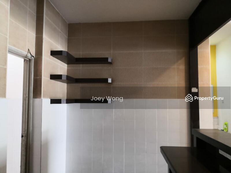 Untuk Dijual - Merchant Square