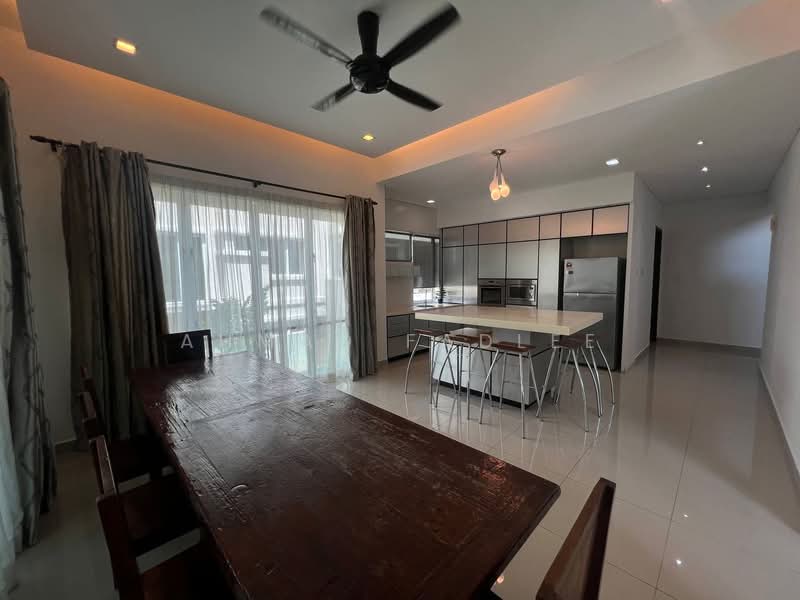 Bungalow for Sale in Kayangan Heights (Shah Alam) - Ahmad Fadlee - PropertyGuru.com.my