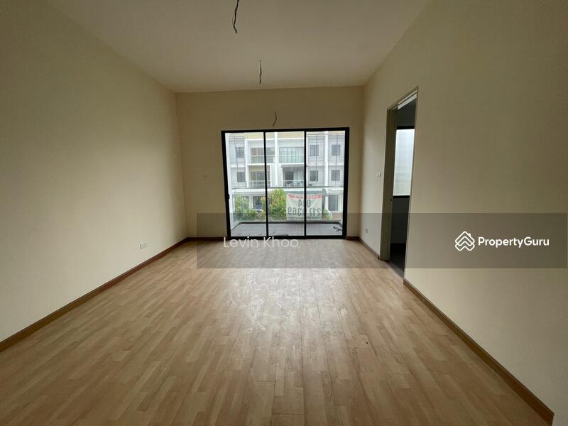 For Sale - Jalan Anggun 3 - Kota Emerald