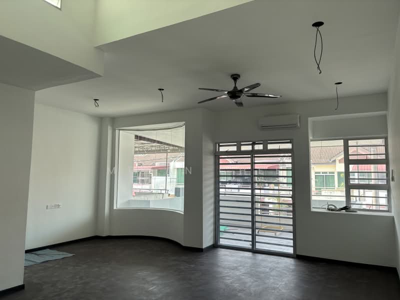 2-storey Terraced House for Rent in Panorama Lapangan Perdana (Ipoh) - Megan Chee - Living Room - PropertyGuru.com.my