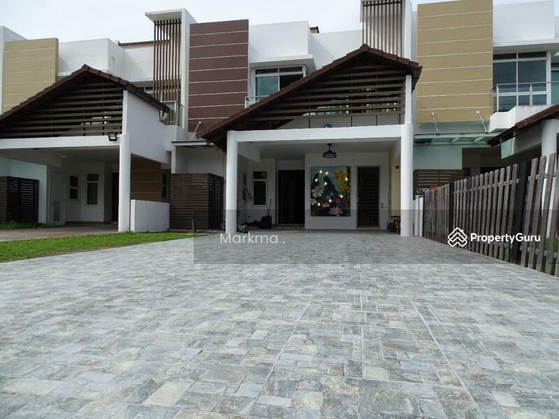 D Banyan Sutera Harbour, lot no 80,lorong d' banyan residency, Kota