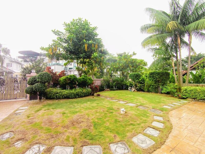 For Sale - Cemerlang Heights Bungalow 2.5 Storey Near LRT Gombak