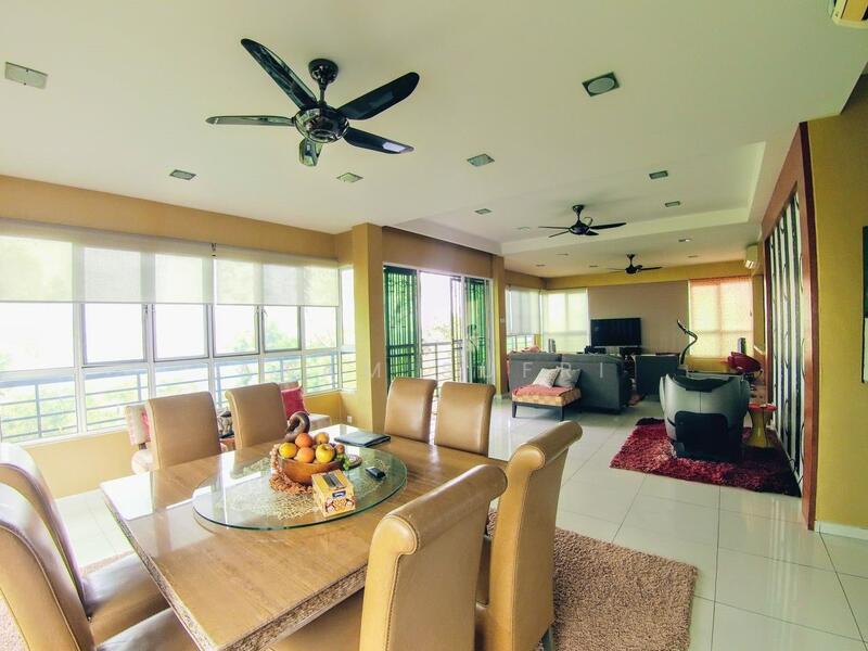 For Sale - Cemerlang Heights Bungalow 2.5 Storey Near LRT Gombak