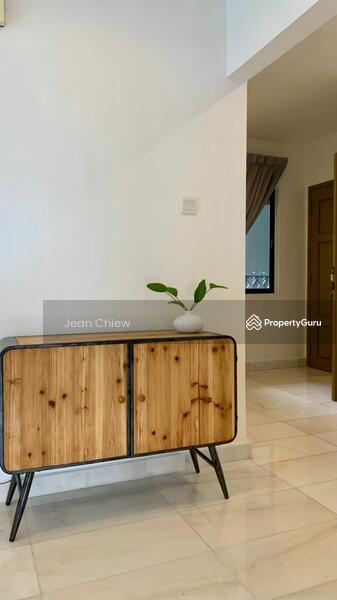 For Rent - Merak Kayangan Court