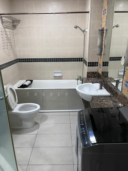 Kediaman Servis untuk Disewa di Seri Bukit Ceylon - Tabber Tan - Bathroom - PropertyGuru.com.my