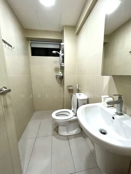 Apartment for Rent at Anjung Hijau (Greenfields) - Markus Wong - Bathroom - PropertyGuru.com.my