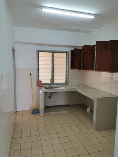 Pangsapuri untuk Disewa di Sri Dahlia - Jazz Yap - PropertyGuru.com.my
