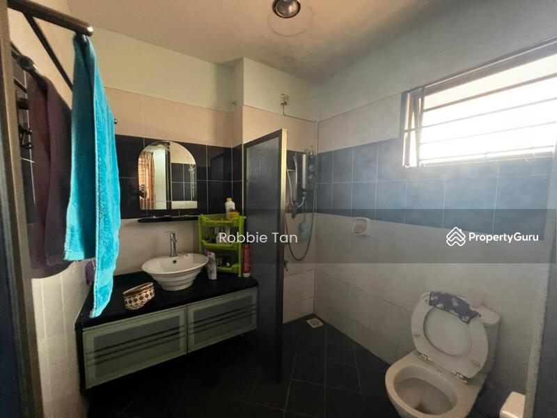 Semi-Detached House for Sale in Taman Dato Onn (Johor Bahru) - Robbie Tan - PropertyGuru.com.my