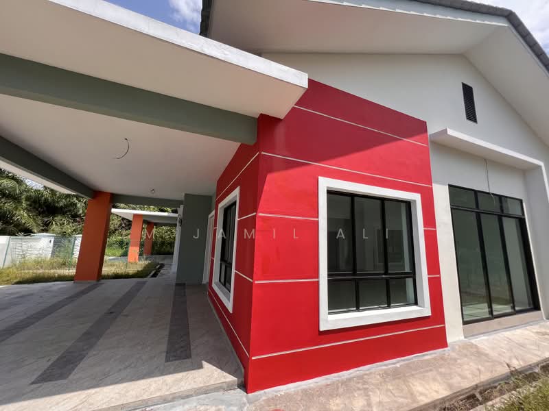 Rumah Berkembar untuk Dijual di Bandar Muar (Muar) - M Jamil Ali - Exterior - PropertyGuru.com.my