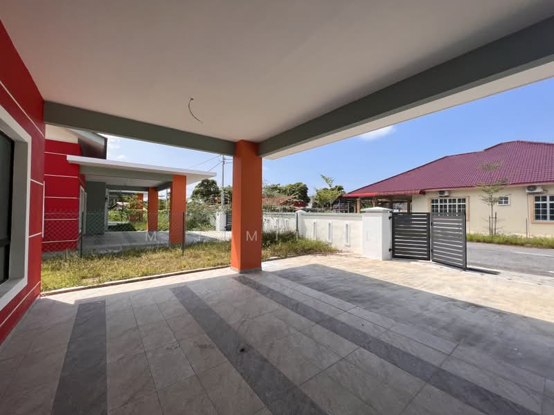 Rumah Berkembar untuk Dijual di Bandar Muar (Muar) - M Jamil Ali - Exterior - PropertyGuru.com.my