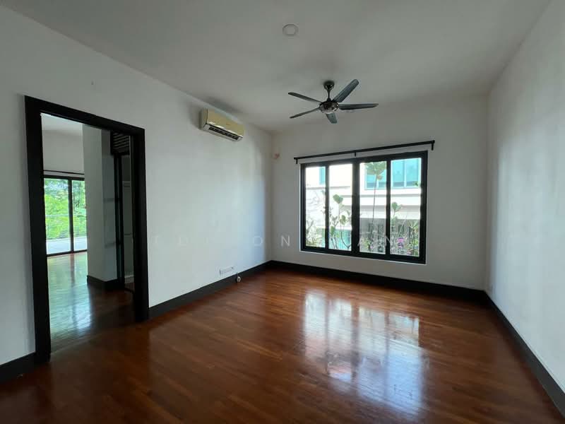 Rumah Berkembar untuk Dijual di Desa Sri Hartamas (Sri Hartamas) - Edison Gan - Living Room - PropertyGuru.com.my