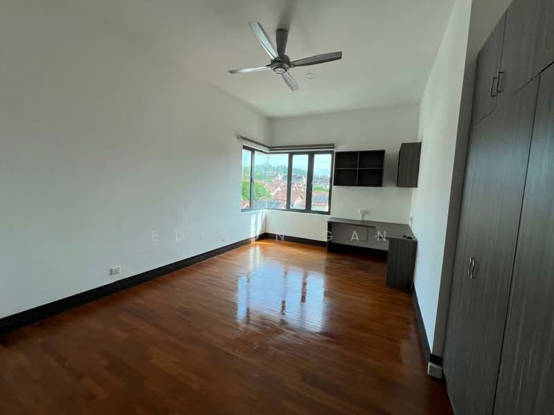 Rumah Berkembar untuk Dijual di Desa Sri Hartamas (Sri Hartamas) - Edison Gan - Study - PropertyGuru.com.my