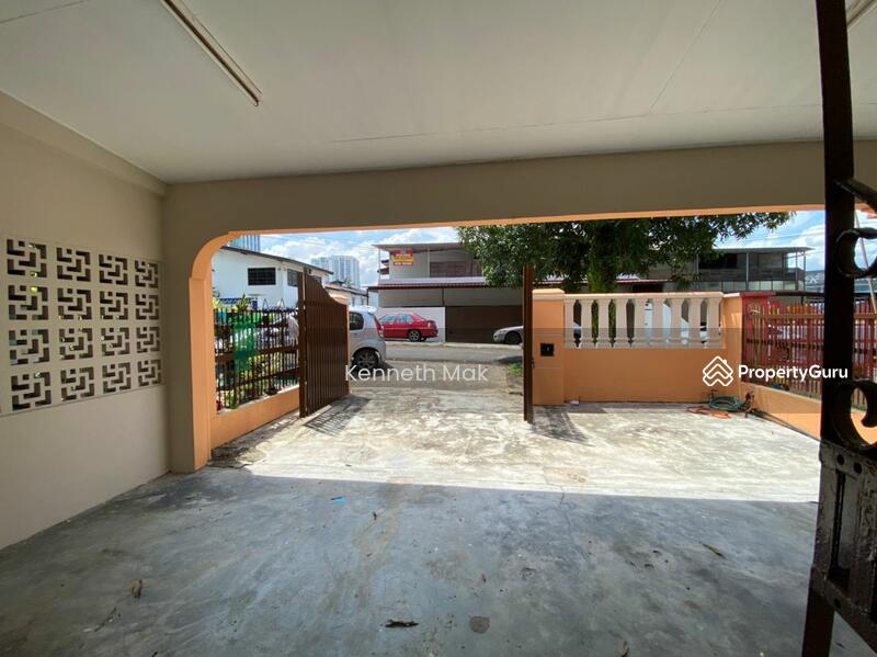 JB TOWN FREEHOLD LANDED Single Storey Taman Abad LOW DEPOSIT, Jalan