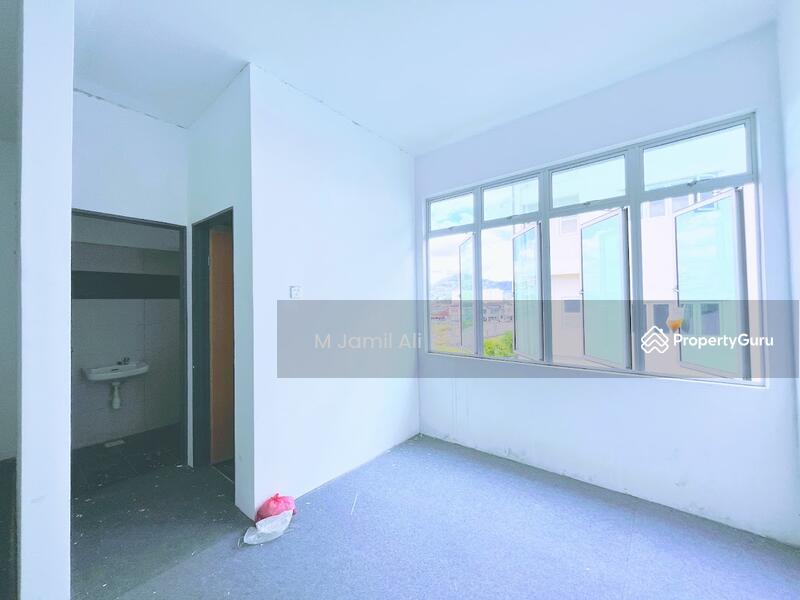 Batu Pahat untuk Untuk Disewa - RM 1,200 /bulan, Apr 2026 - PropertyGuru.com.my