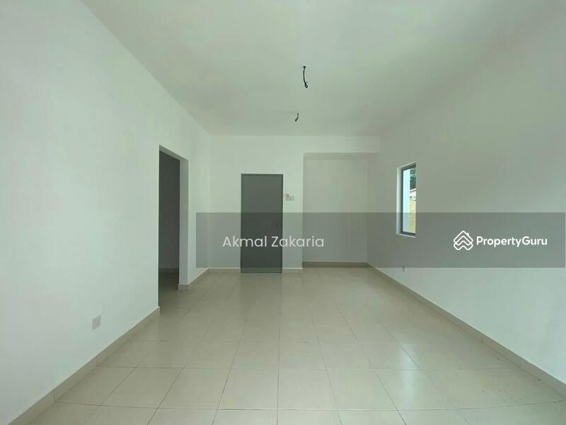 Brand New 21/2 Storey Terrace House Tmn Sentosa Impian Sg.Merab, Bangi