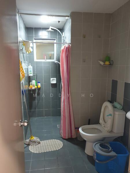 Untuk Disewa - Koi Kinrara