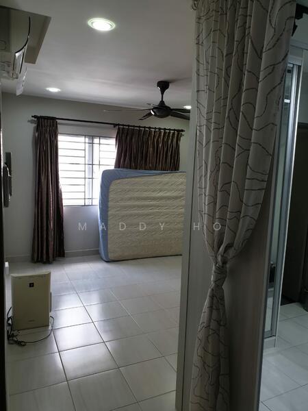 Untuk Disewa - Koi Kinrara