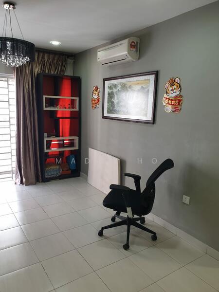 Untuk Disewa - Koi Kinrara