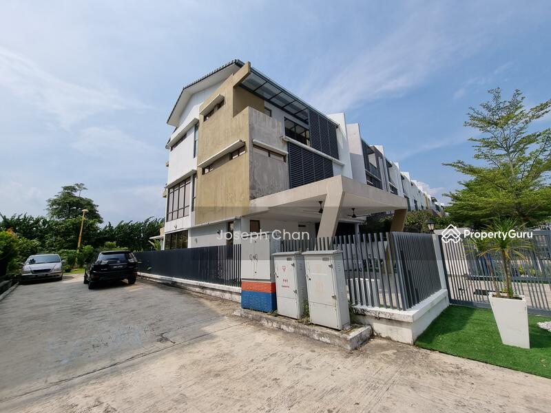 3-storey Terraced House for Sale in Laman Glenmarie (Shah Alam) - Joseph Chan - PropertyGuru.com.my