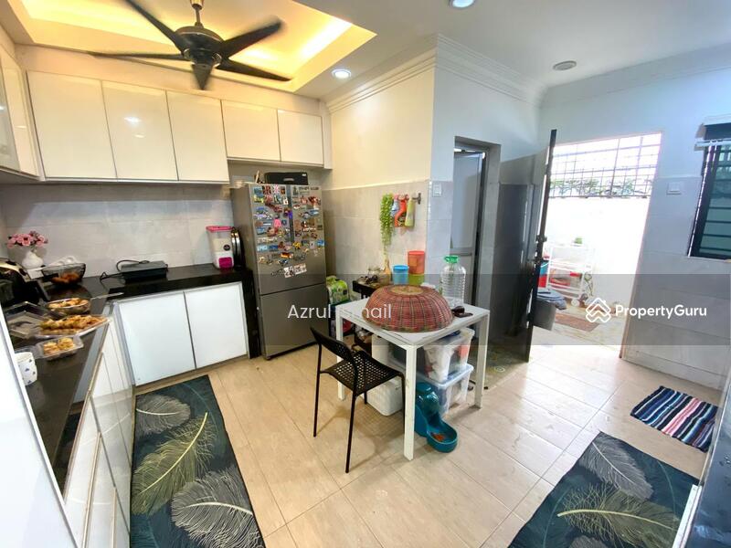 Rumah Teres 2 Tingkat untuk Dijual di Ukay Bistari (Ulu Kelang) - Azrul Ismail - PropertyGuru.com.my