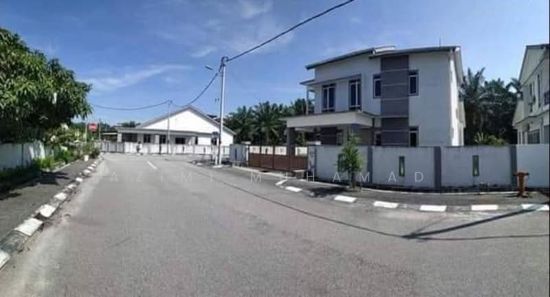 Rumah Banglo untuk Dijual di Sitiawan (Perak) - Azimi Muhamad - PropertyGuru.com.my
