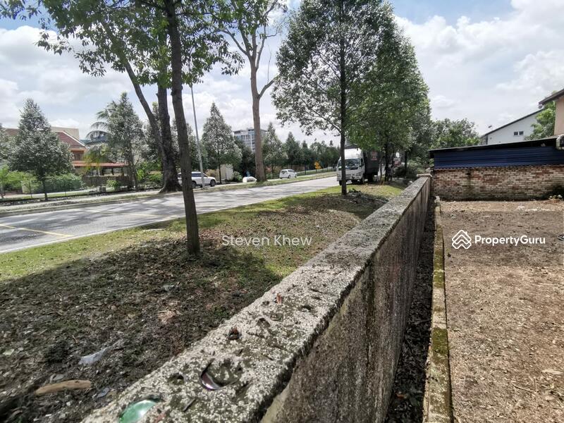 Semi-Detached House for Sale in Kelana Jaya (Petaling Jaya) - Steven Khew - PropertyGuru.com.my