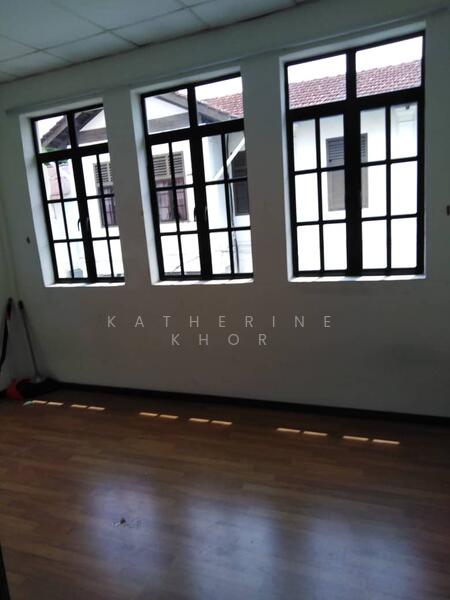 For Rent - 2sty shophouse lorong susu georgetown offmacalister