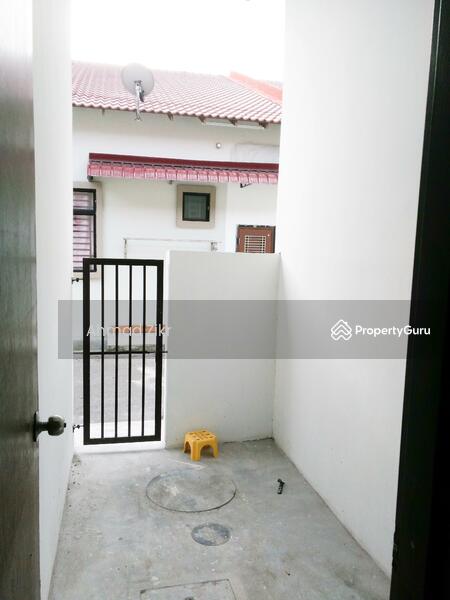 1-storey Terraced House for Sale in Batu Pahat (Johor) - Ahmad Zikrul - PropertyGuru.com.my