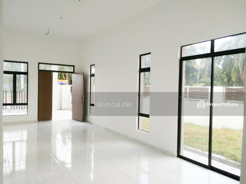 1-storey Terraced House for Sale in Batu Pahat (Johor) - Ahmad Zikrul - PropertyGuru.com.my