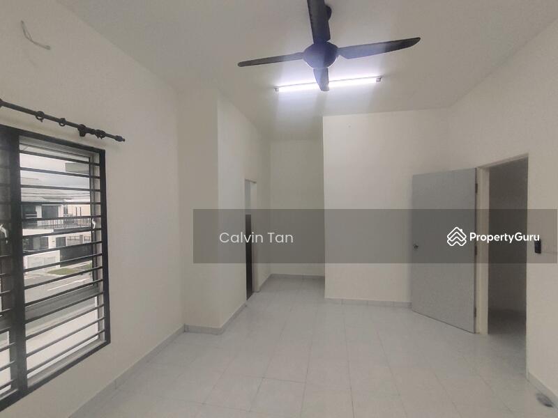 For Sale - The Palm Hillpark, Bandar Puncak Alam