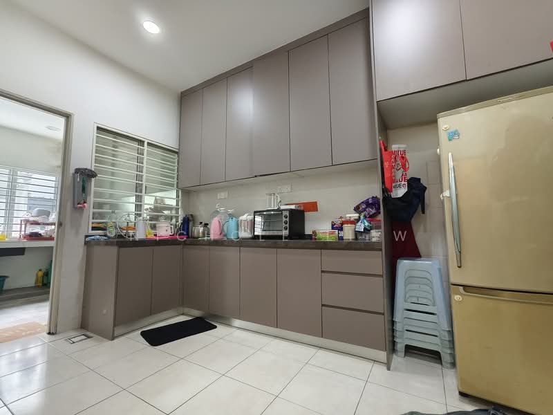 2-storey Terraced House for Sale in Bandar Teknologi Kajang (Kajang) - Nichole Liew - Kitchen - PropertyGuru.com.my