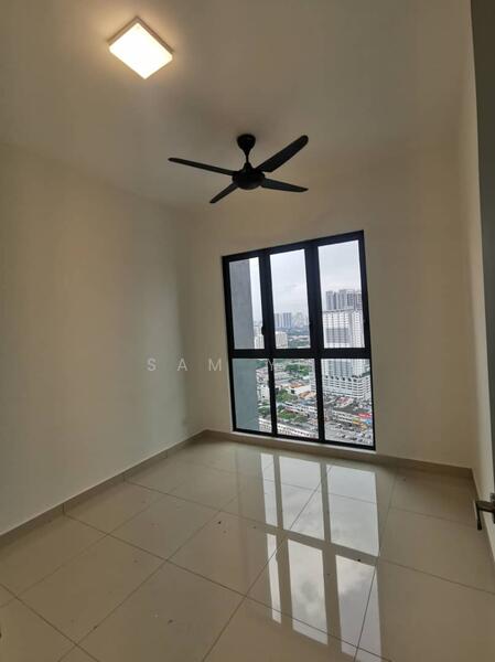 For Rent - Fortune Centra