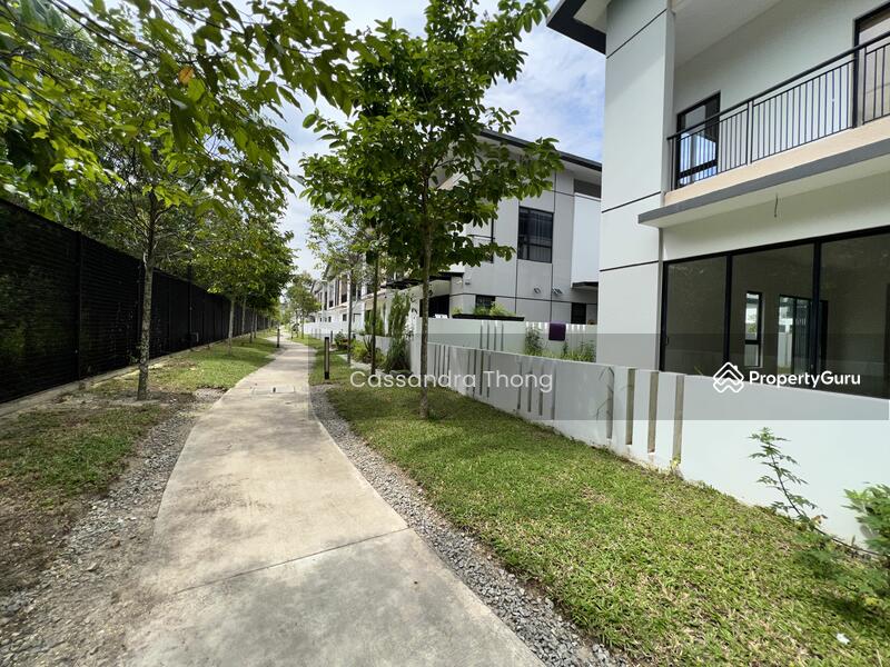 Semi-Detached House for Sale in Bandar Tropicana Aman (Telok Panglima Garang) - Cassandra Thong - PropertyGuru.com.my