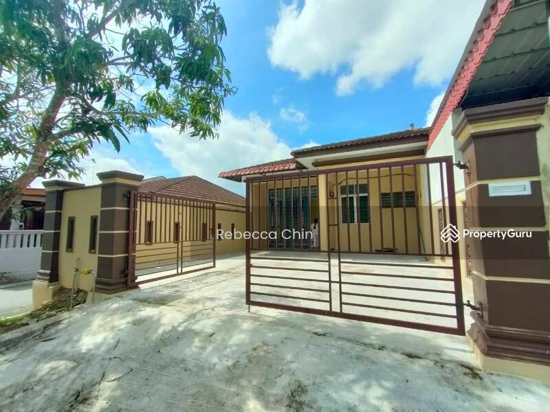 [BELOW MARKET] Bandar Putra Jalan Merak Single Storey Teres House