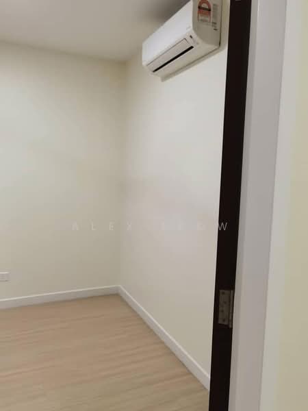 Service Residence for Sale at H2O Residences - Alex Teow - Interior - PropertyGuru.com.my