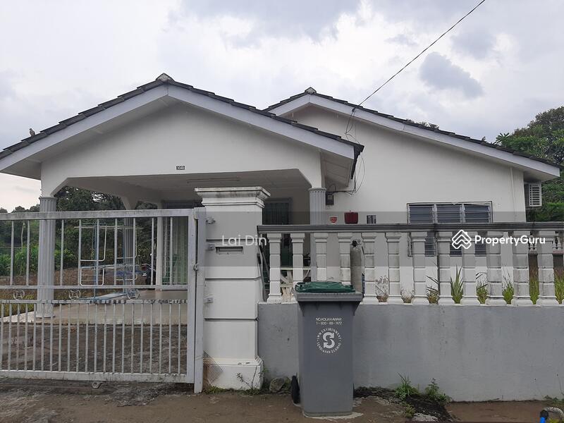 Untuk Dijual - Single storey terrace house at Kuala Klawang, Jelebu, Negeri Sembilan