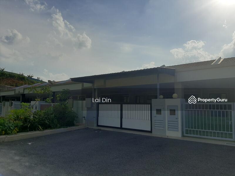 Untuk Dijual - Single storey terrace house at Kuala Klawang, Jelebu, Negeri Sembilan