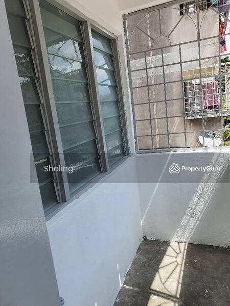 Untuk Dijual - Glen Court (Block C & D)