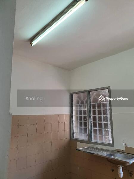 Untuk Dijual - Glen Court (Block C & D)