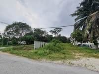 For Sale - Corner Lot Land Sungai Penchala - Malay Reserve