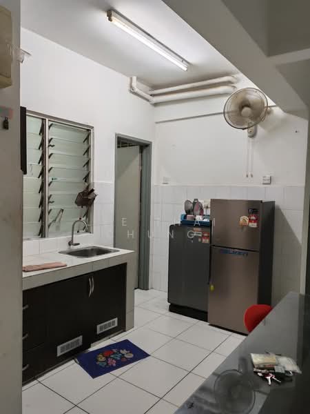 Shop for Rent in Serdang (Seri Kembangan) - Lee Thai Chung - Kitchen - PropertyGuru.com.my